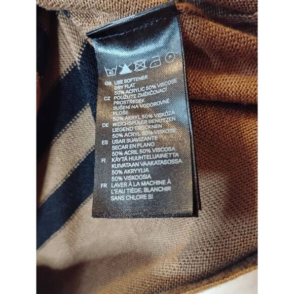 H&M Poncho - Picture 4 of 6